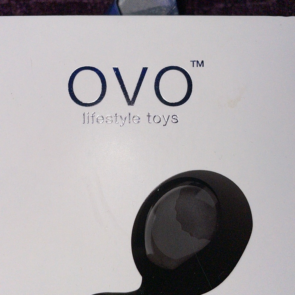 💋 OVO post pardon exercise balls NEW brand new in box gift wrapped needed gift